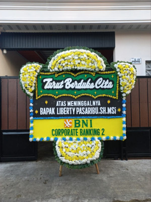 Papan Bunga Duka di Klungkung