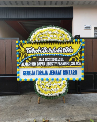 Papan Bunga Duka di Klungkung